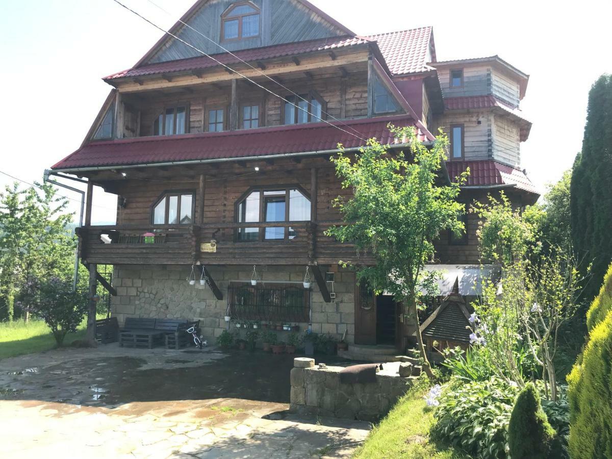 Садиба Червона Калина Private Estate Chervona Kalyna Yaremche Exterior foto
